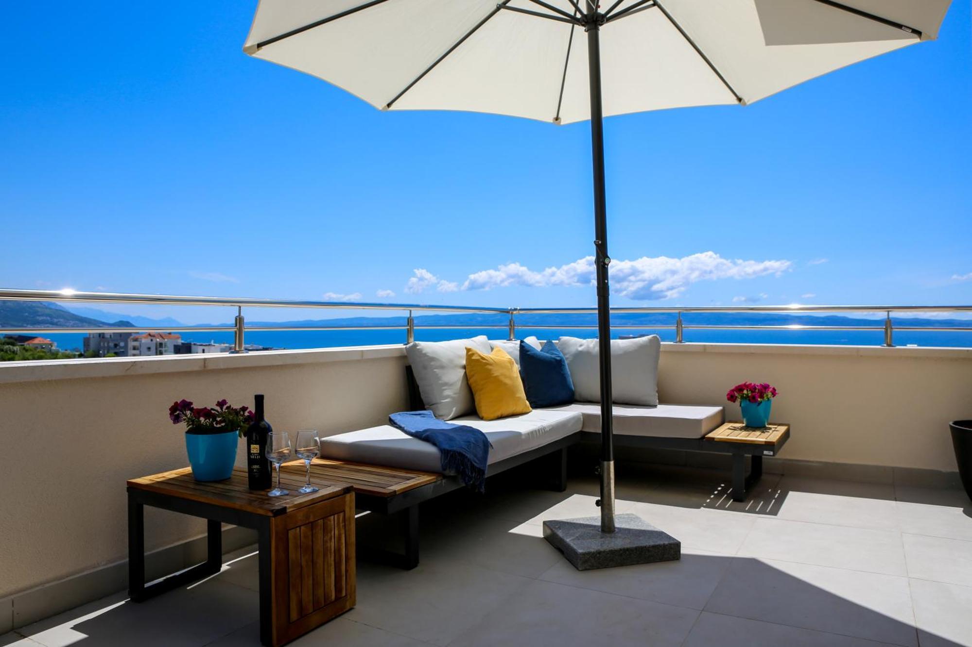 Kiki'S Sea View Studio Split Exterior photo