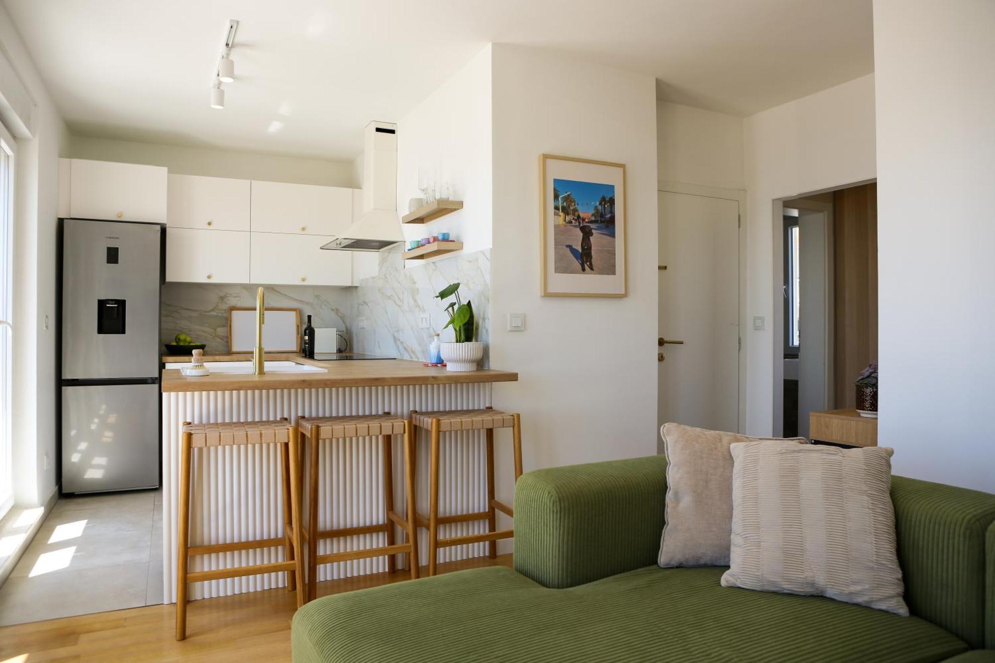 Kiki'S Sea View Studio Split Room photo